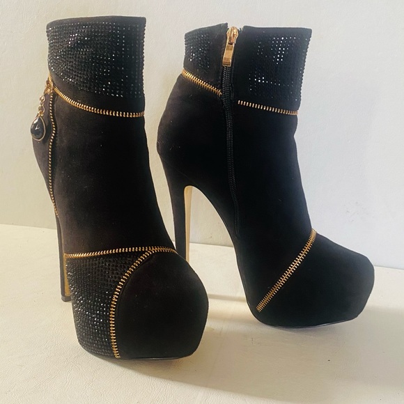 Bebe Everly Rhinestone Zipper platform boots Sz 8 - Picture 5 of 9